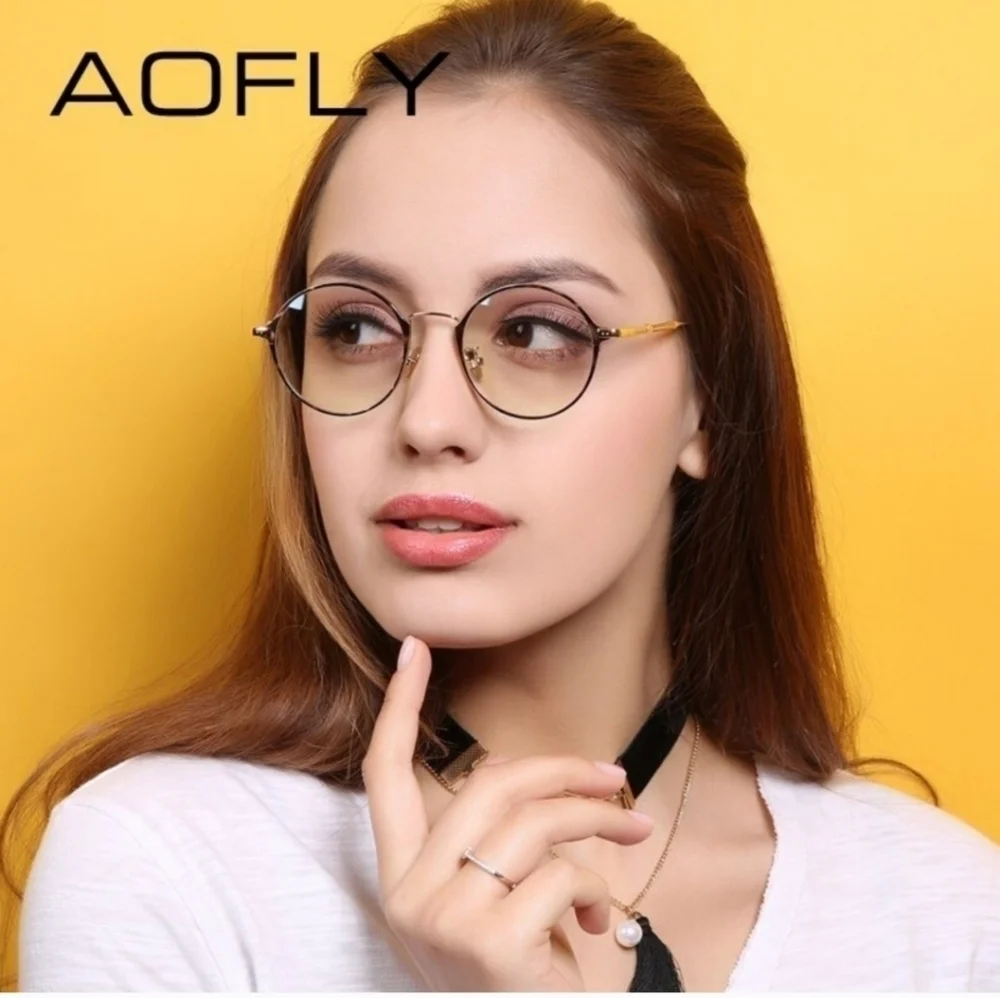 Women’s Sunglasses​